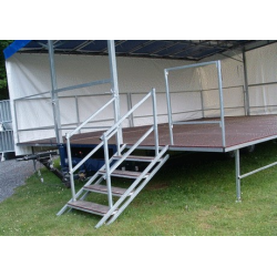 Podium Type Praticable Escalier